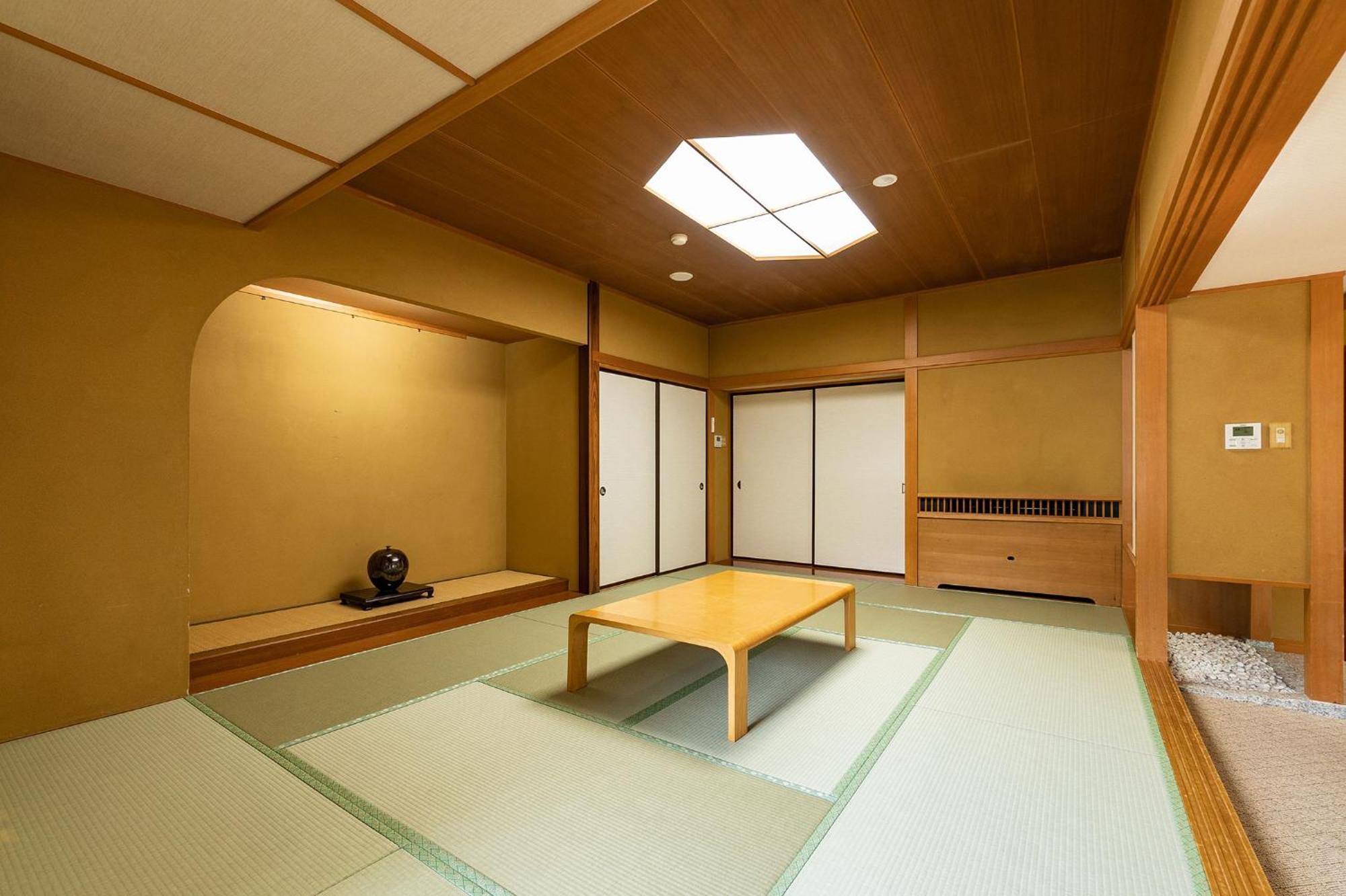 Ooedo Onsen Monogatari Kounkaku Hotel Osaki  Exterior photo