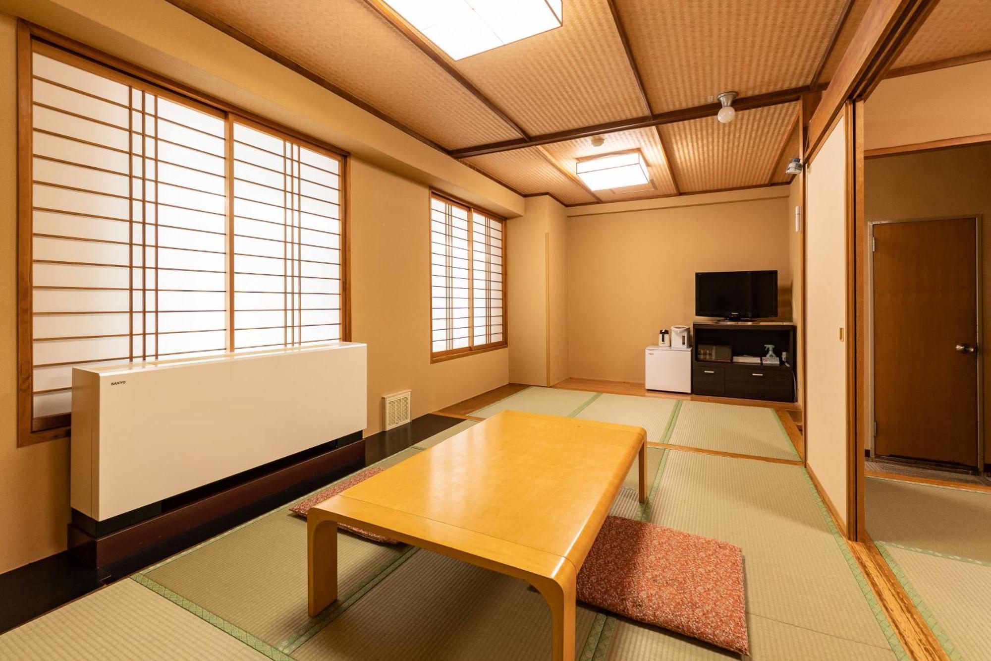 Ooedo Onsen Monogatari Kounkaku Hotel Osaki  Exterior photo