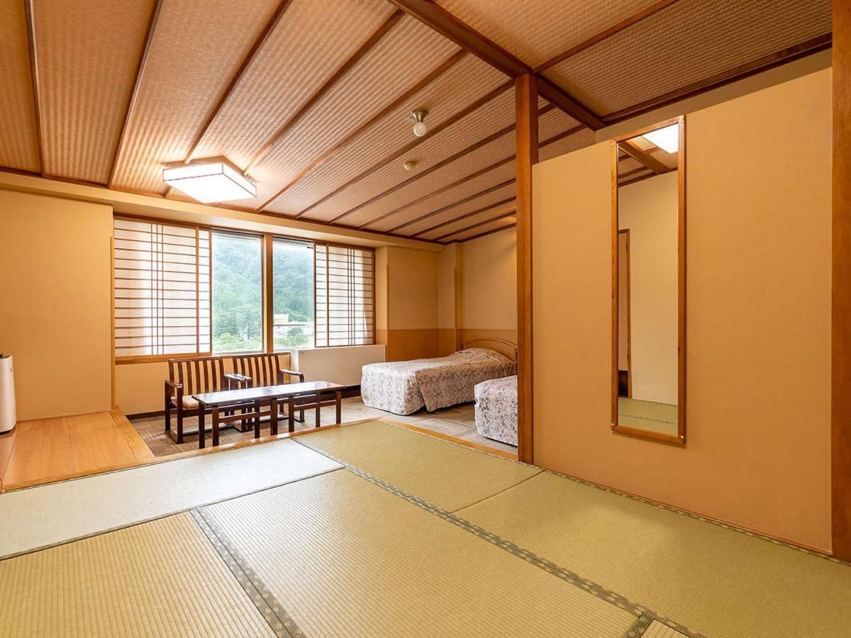 Ooedo Onsen Monogatari Kounkaku Hotel Osaki  Exterior photo